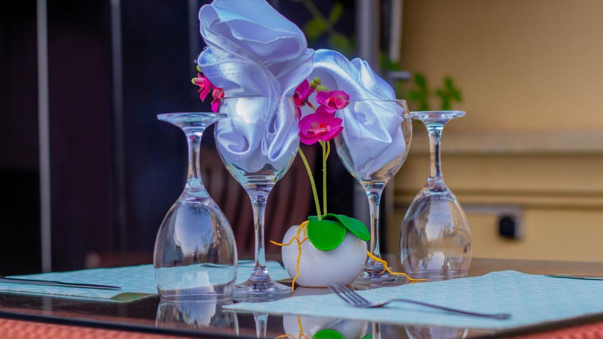 L'Address Otel Cotonou Dış mekan fotoğraf